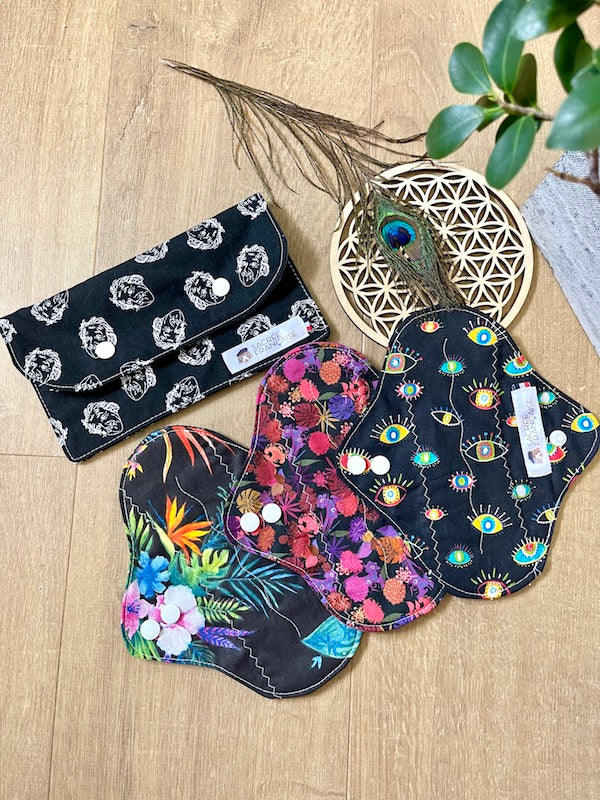 Lot de 3 protège-slips lavables plus une pochette de transport taille S