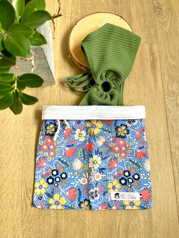 Pochon Imperméable Multi-Usages Sacrée Française | Fait Main en France | Zéro Déchet & Discret (24x24 cm) - Sacrée Française