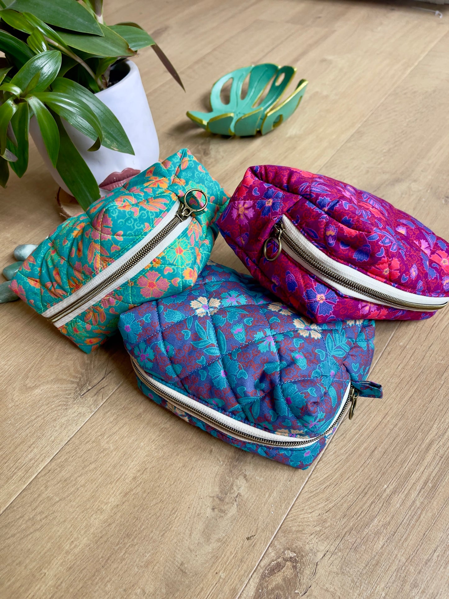 Sacrée Française Accessoires du quotidien Trousse de toilette molletonnée Trousse de toilette molletonnée