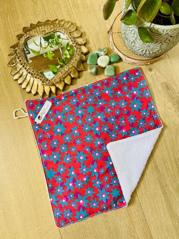 Serviette visage lavable en coton Oeko-Tex, faite main à Lyon, Sacrée Française