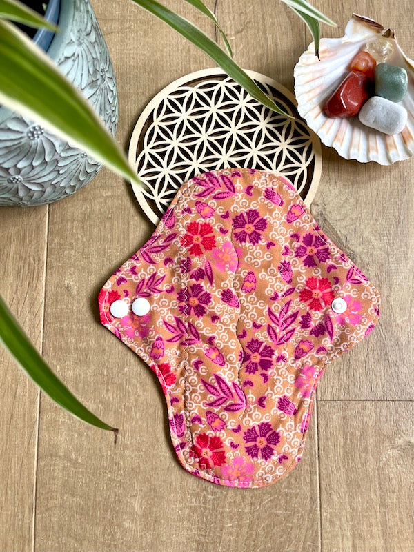 Serviette hygiénique flux moyen