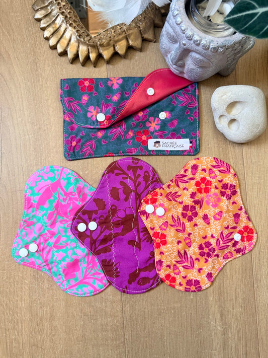 Lot 3 protège-slips plus pochette imperméable S Gris, fushia, beige et bleu