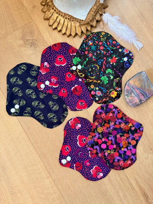 Lot 3 serviettes + 2 protège-slips