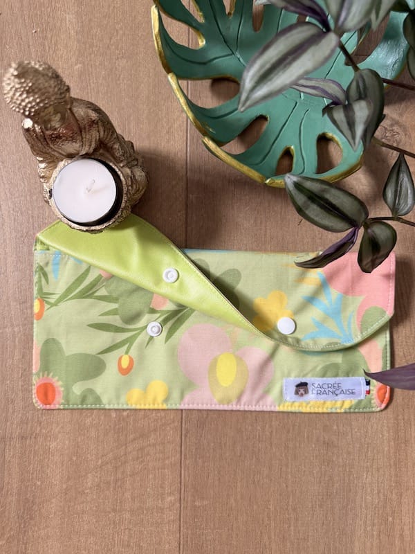 Sacrée Française Accessoires Cosmétiques Pochette imperméable Taille L Pochette imperméable taille L