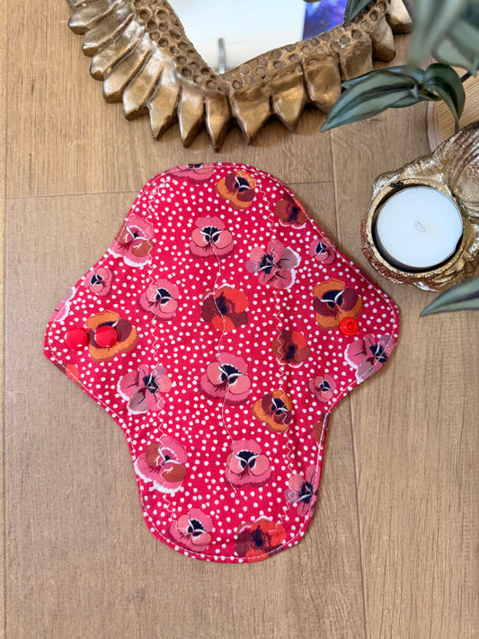 Sacrée Française Protections périodiques Serviette hygiénique lavable flux moyen Serviette lavable flux moyen Oeko-Tex