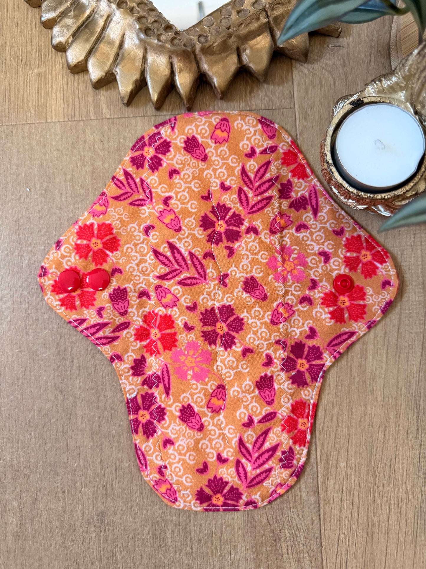 Sacrée Française Protections périodiques Serviette hygiénique lavable flux moyen Serviette lavable flux moyen Oeko-Tex