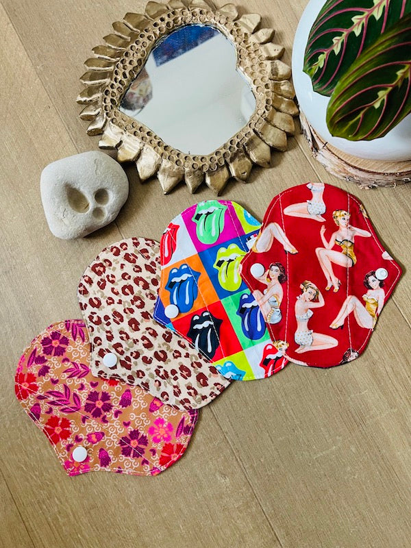 LOT DE 4 MINIS PROTÈGE-SLIPS LAVABLES