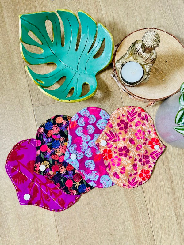 LOT DE 4 MINIS PROTÈGE-SLIPS LAVABLES