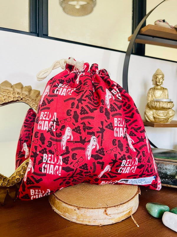 Pochon Imperméable Multi-Usages Sacrée Française | Fait Main en France | Zéro Déchet & Discret (24x24 cm)