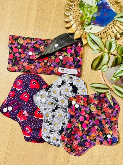 Kit 3 Serviettes menstruel Flux Moyen plus une pochette de transport imperméable taille M