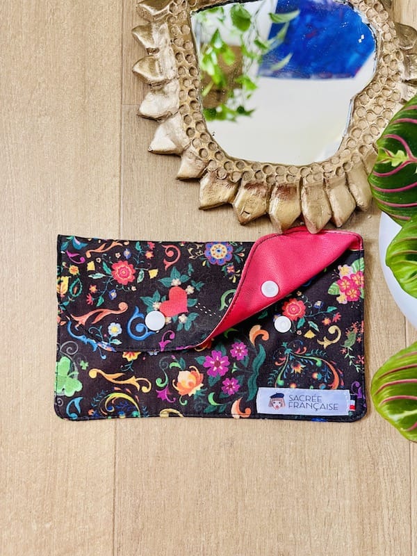 Sacrée Française Accessoires Cosmétiques Pochette imperméable taille S Pochette Imperméable Taille S | Compacte, Pratique et Écologique