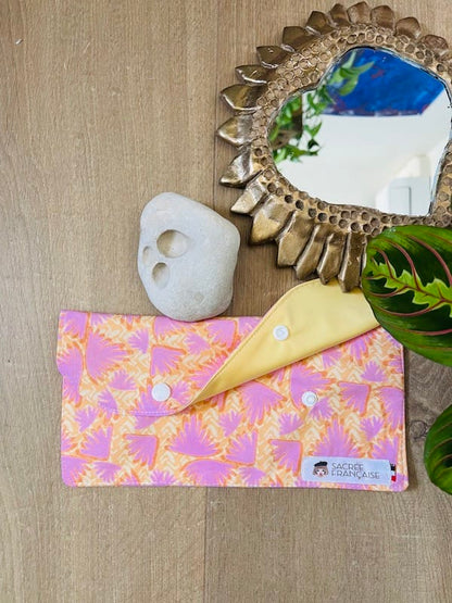 Pochette imperméable taille M pour protections périodiques lavables Oeko-Tex, faite main à Lyon, Sacrée Française