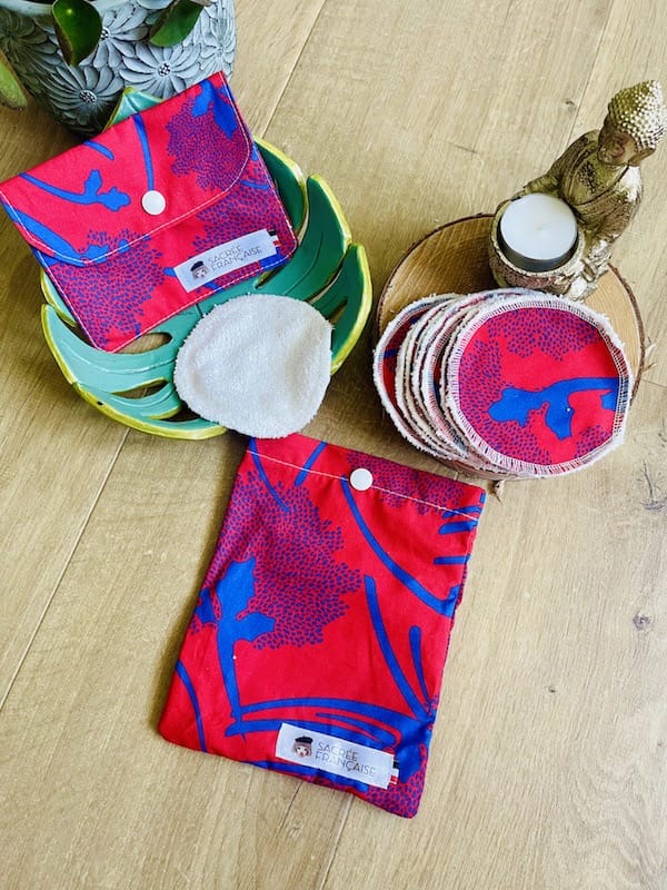 Sacrée Française Cotons démaquillants Kit 10 cotons démaquillants lavables + étui + pochette savon imperméable Kit 10 cotons démaquillants lavables + étui + pochette savon imperméable