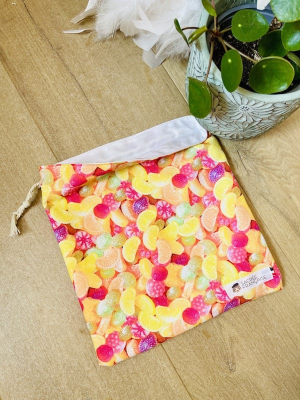 Sacrée Française Accessoires du quotidien Pochon imperméable pour maillot de bain humide Pochon Imperméable & Discret - Fait à Lyon | Sacrée Française