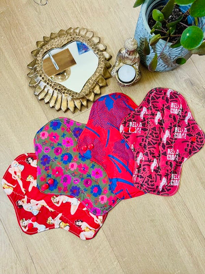 Lot de 4 serviettes hygiéniques lavables flux abondant nuit Oeko-Tex, fait main à Lyon, Sacrée Française
