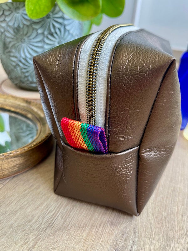 Trousse de toilette mixte doublée - Sacrée Française