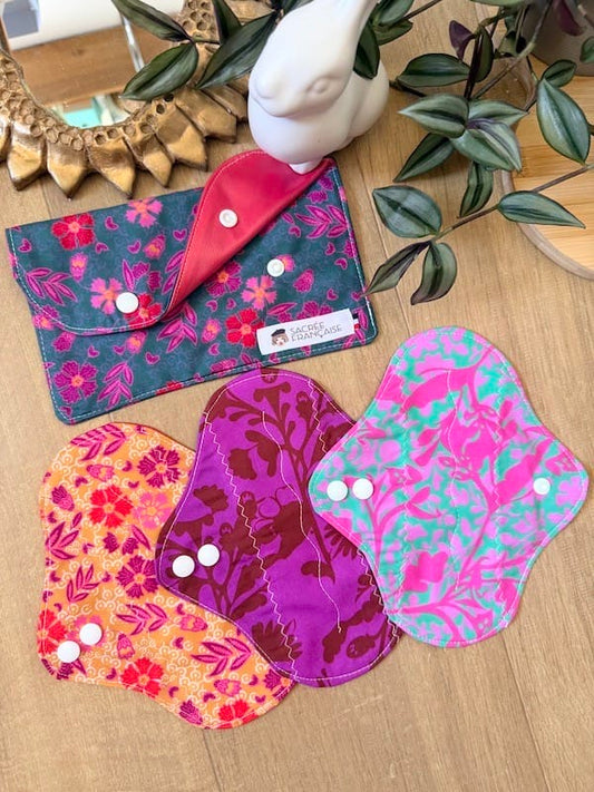 Lot de 3 protège-slips lavables plus une pochette de transport taille S