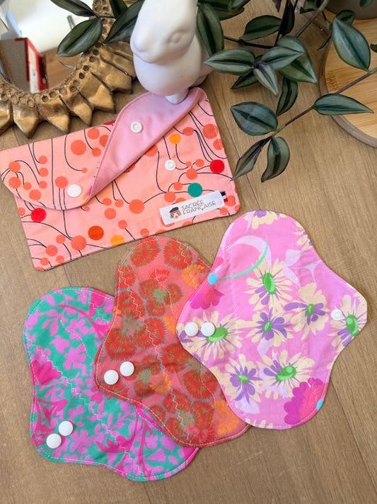Lot de 3 protège-slips lavables plus une pochette de transport taille S