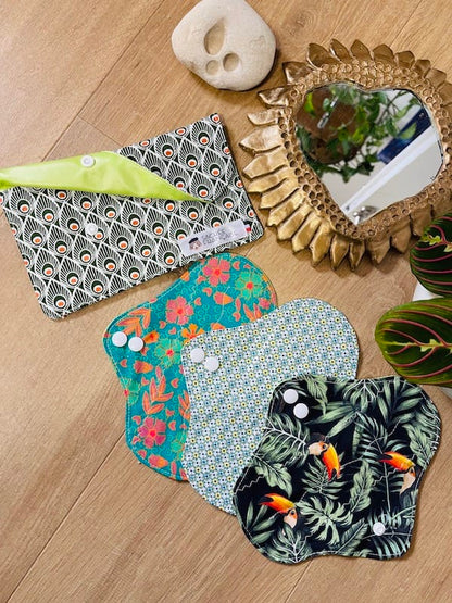 Lot de 3 protège-slips lavables + pochette de transport taille S Oeko-Tex, fait main à Lyon, Sacrée Française