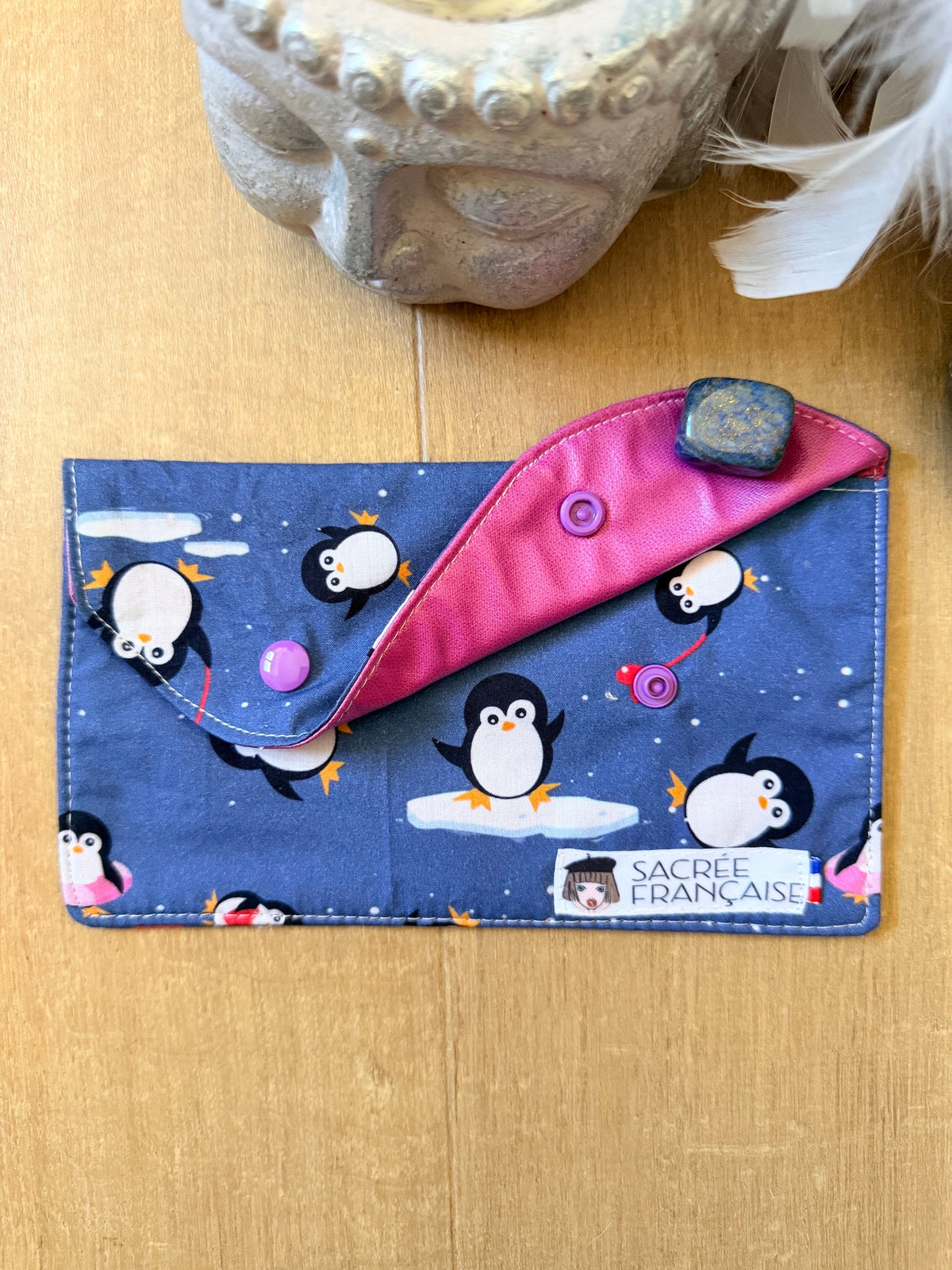 Pochette imperméable taille S pingouin fond gris foncé