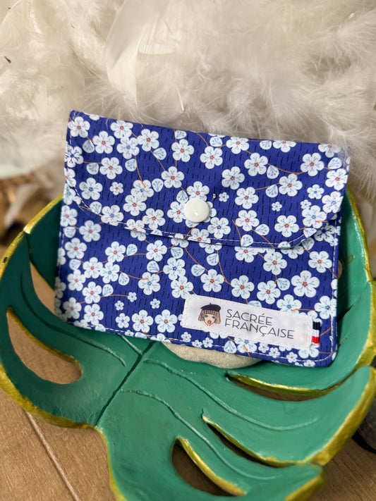Pochette à savon imperméable bleu électrique fleur blanche